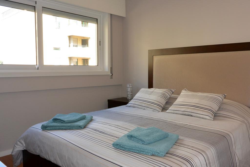 Apartment Julio Dinis Flat